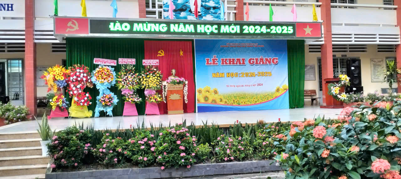 LỄ KHAI GIẢNG NĂM HỌC 2024 - 2025 - TRƯỜNG THPT TÂN HƯNG