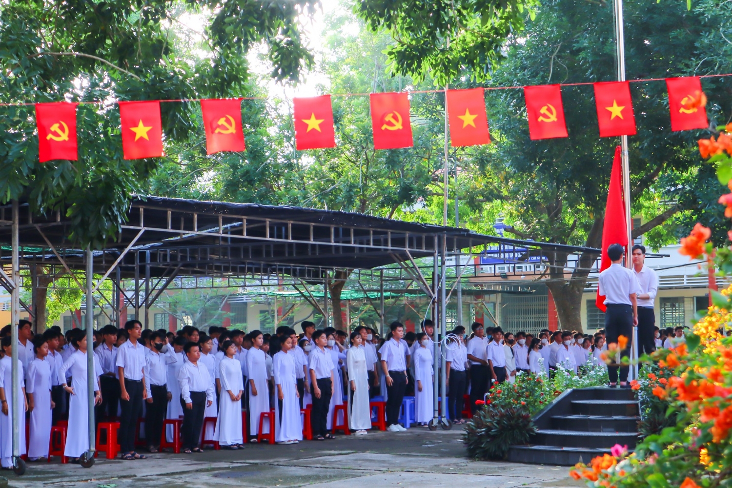 TUẦN SINH HOẠT CÔNG DÂN-HỌC SINH 2025-2026 - TUẦN 1